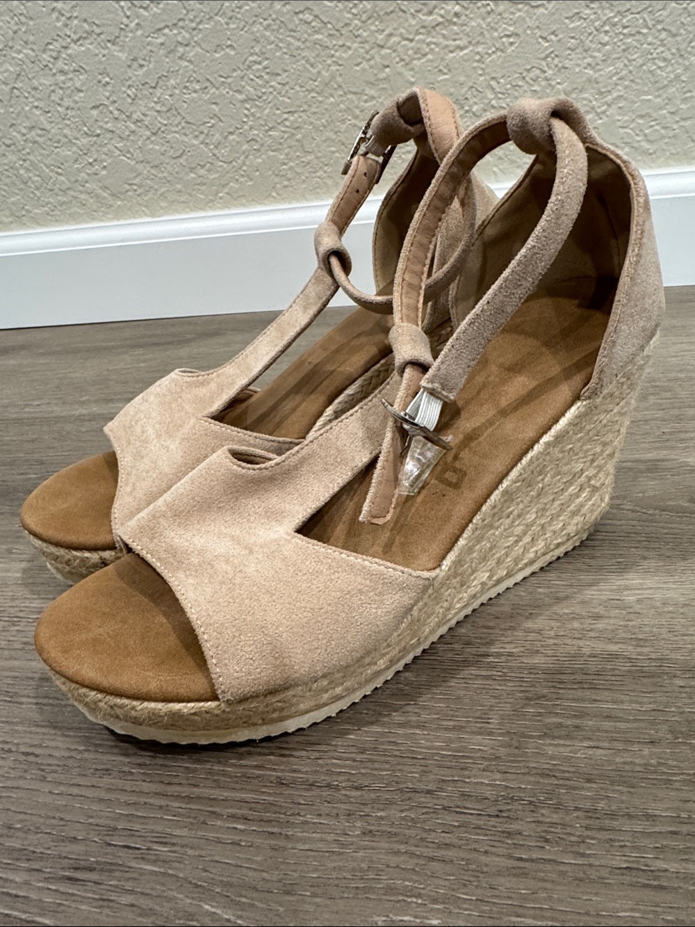 Women’s Suede Espadrille Wedge Sandals in Beige